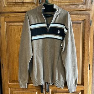 NWT men’s brown quarter zip sweater